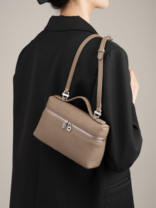 Head layer cowhide lp19 lunch box bag leather women's bag 2026 new gigi same handbag box bag crossbody small bag