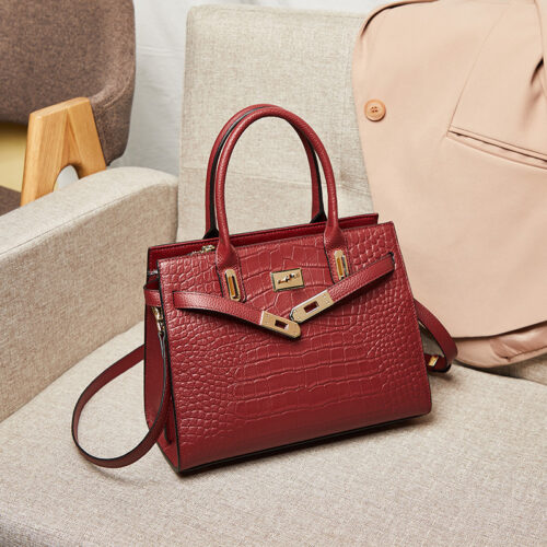 Women's Versatile Handbags: 2026 New Arrivals – Summer Fashion, Large Capacity, Genuine Leather Tote Bags for Mature Women