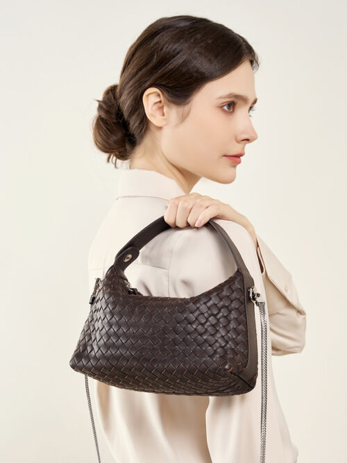 2026 New Arrival: Niche Genuine Leather Woven "Dumpling" Bag, Lambskin Chain Crossbody Bag, Women's Pillow Bag, Handbag